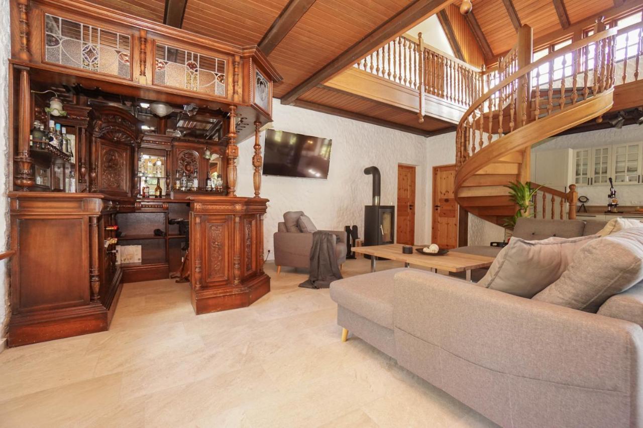 Ruhe Unter Reet-Haus Mit Sauna, Whirlpool Und Kamin Gnarrenburg Luaran gambar