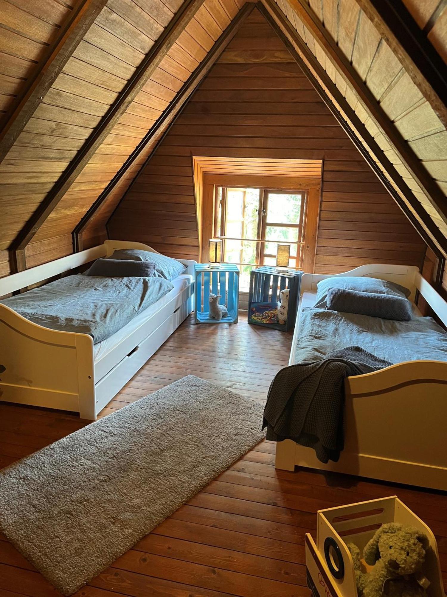 Ruhe Unter Reet-Haus Mit Sauna, Whirlpool Und Kamin Gnarrenburg Luaran gambar